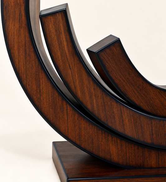 Arched Veneer Console Table – material and design close-up