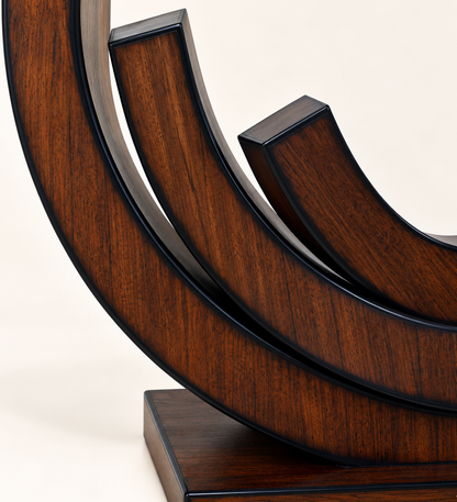 Arched Veneer Console Table – material and design close-up
